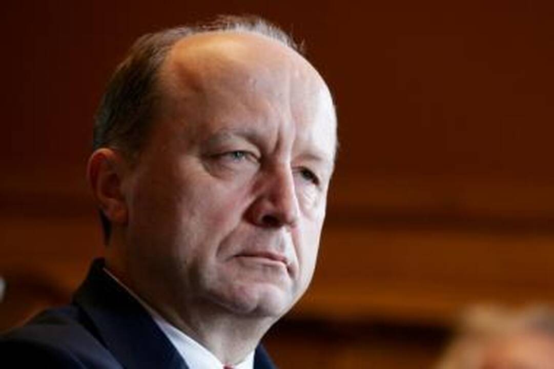 A.Kubilius: nelietuviškų rašmenų atmetimas - netinkamas atsisveikinimas su L.Kaczynskiu