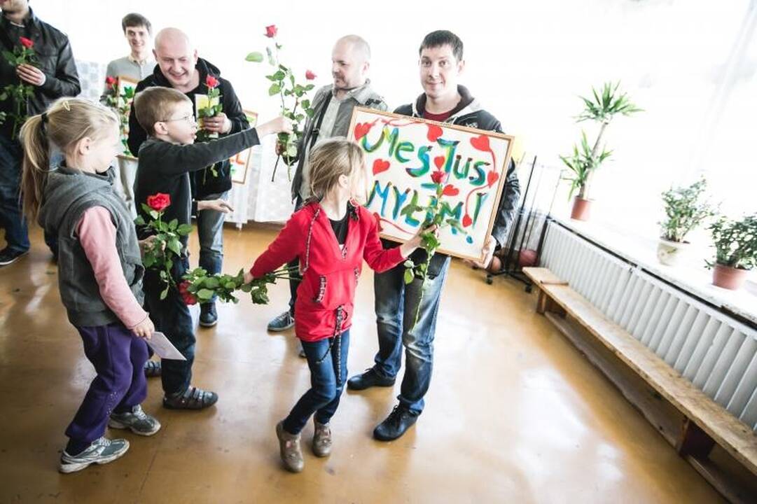 „Chorų karų" nugalėtojai savo laimėjimą atidavė vaikams