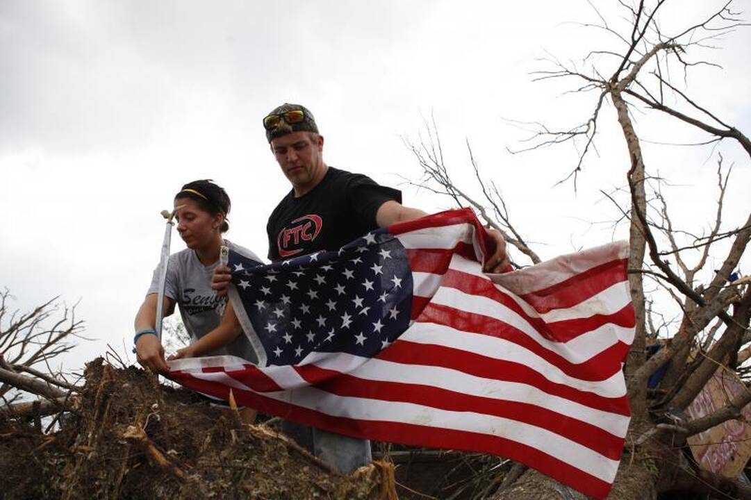 Oklahomoje ir Kanzase tornadai ir audros nusinešė septynias gyvybes