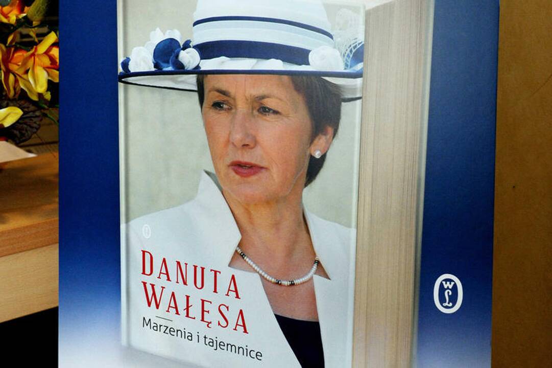 Lecho Walesos žmona sukrėtė Lenkiją atvira biografija
