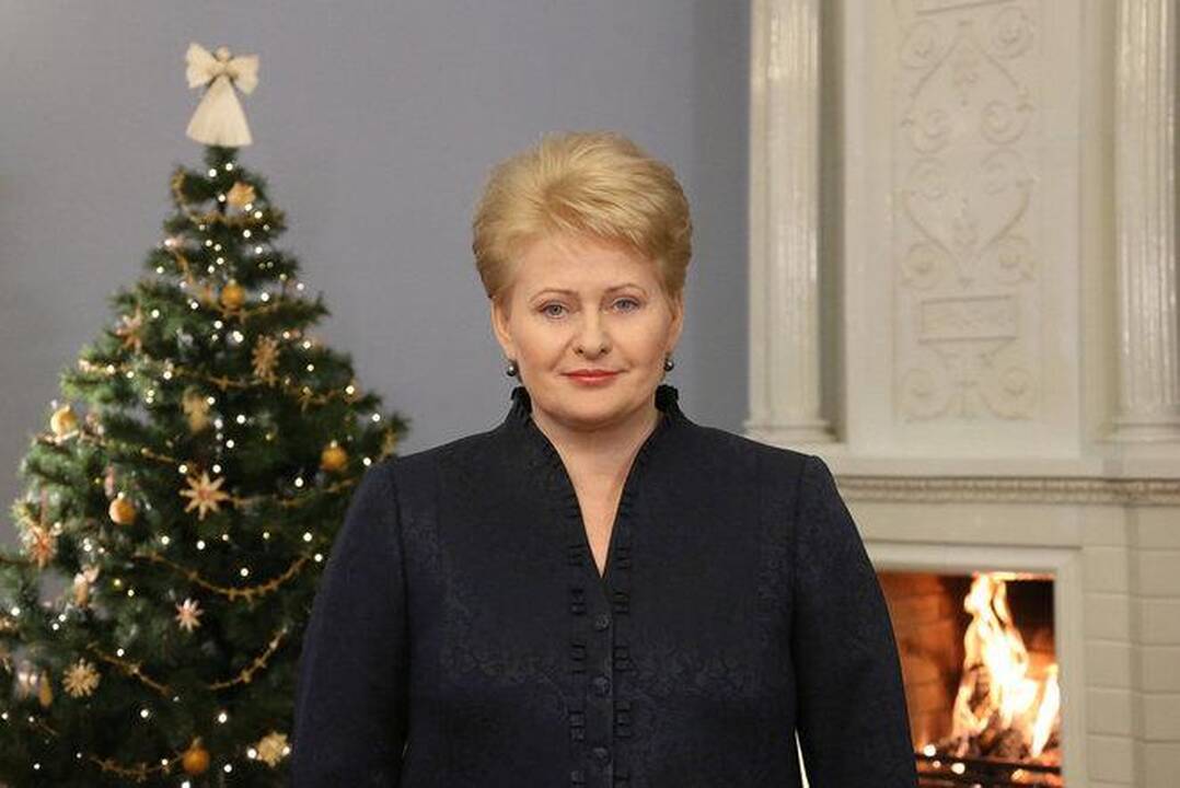 Prezidentės sveikinimas: per šventes nepamirškite išvykusių tautiečių