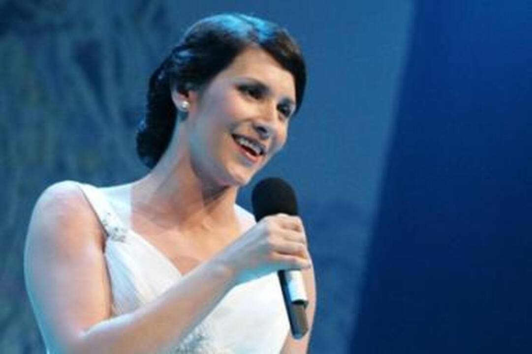 Gripas „Carmen“ premjeros nesugriovė: susirgusią I.Prudnikovaitę gelbėjo solistė iš Latvijos