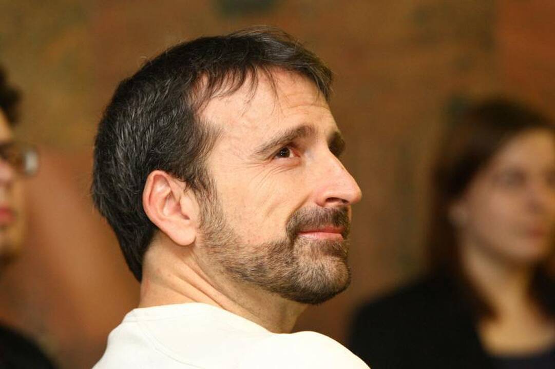 J. Plaza  kviečia nuoširdžiam susitikimui
