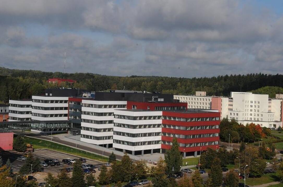Santariškėse duris atvėrė Akušerijos ir chirurgijos korpusas