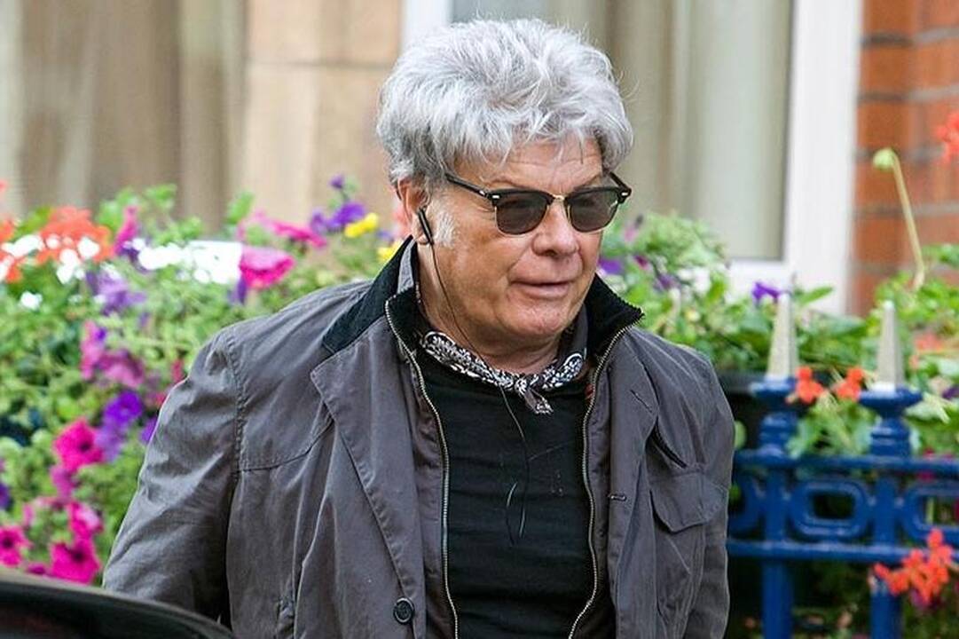 Popmuzikos žvaigždei Glitteriui - įtarimai lytiniais nusikaltimais
