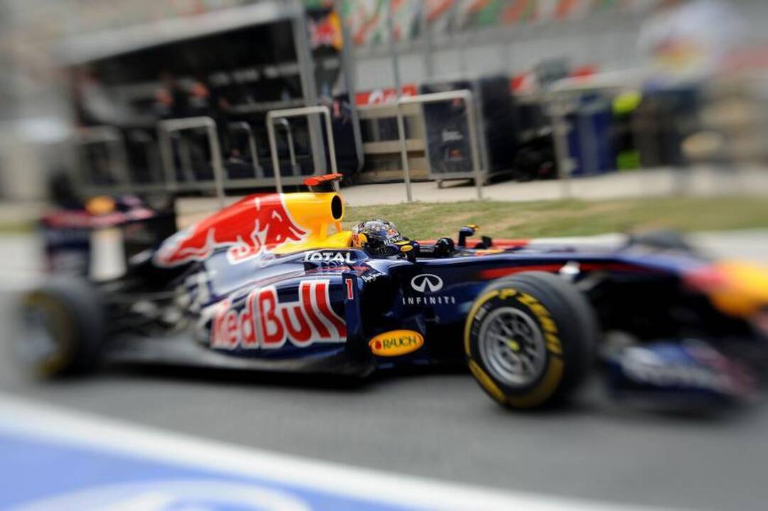 „Formulė-1“: ar pagaliau sublizgės „Red Bull“ ir S.Vettelis?