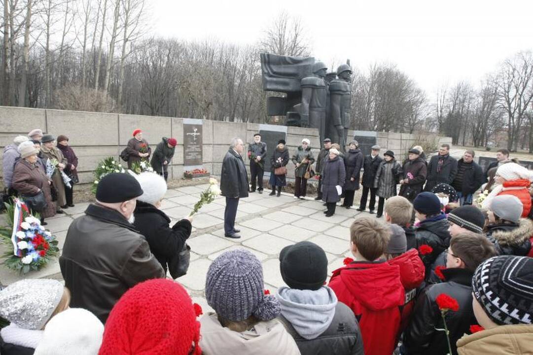 Paminėta koncentracijos stovyklų kalinių išlaisvinimo diena