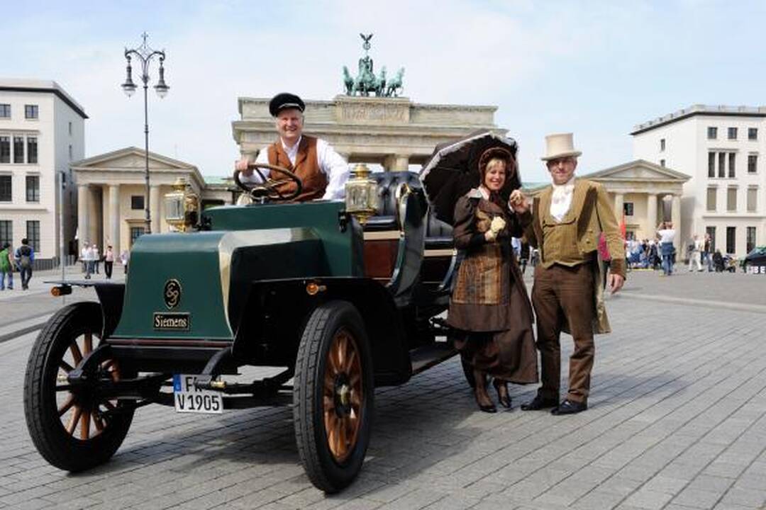 Palangoje rinksis amerikietiškų automobilių mėgėjai (programa)