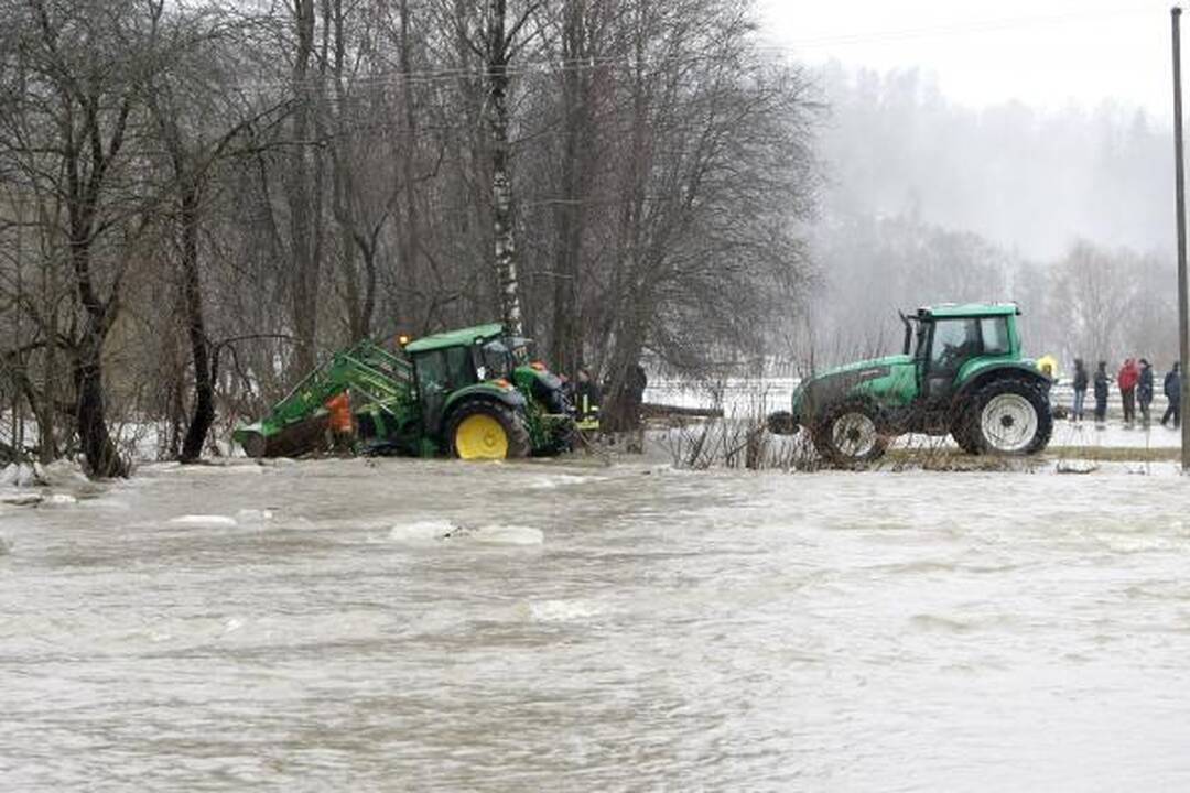 Ledonešis Kartenos gyventojams kelia siaubą