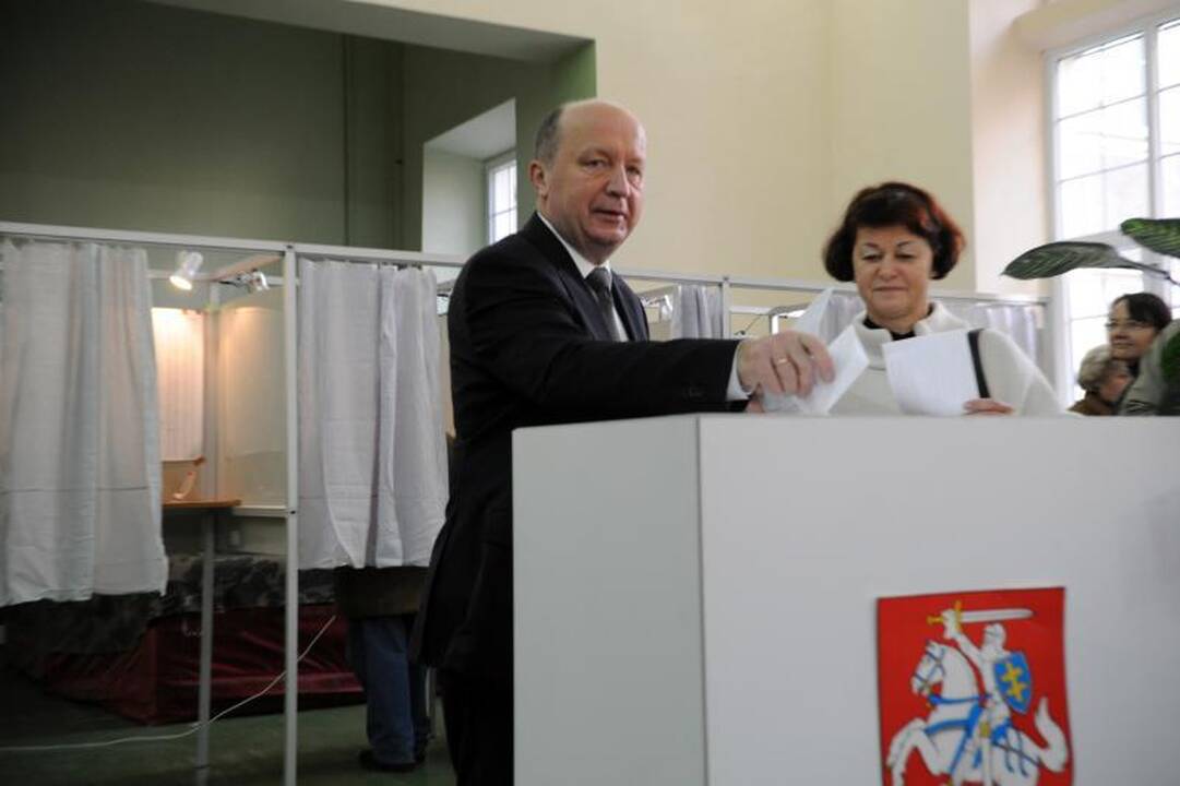 Drama lombarde: plėšikui sulaužytas žandikaulis