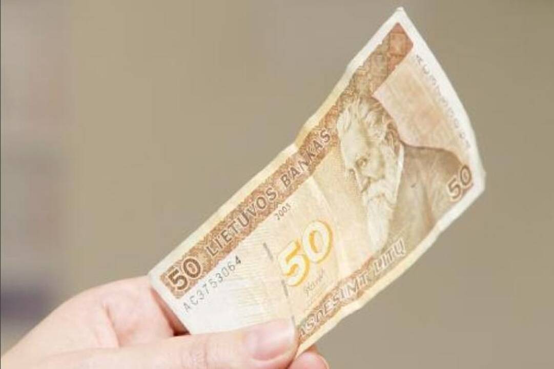 Policijos pareigūno nesugundė 50 litų vertės pasiūlymas