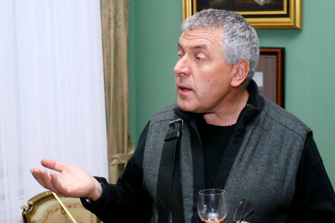 S. Eidrigevičius: paveikslas – mano rekviem tragedijos aukoms 