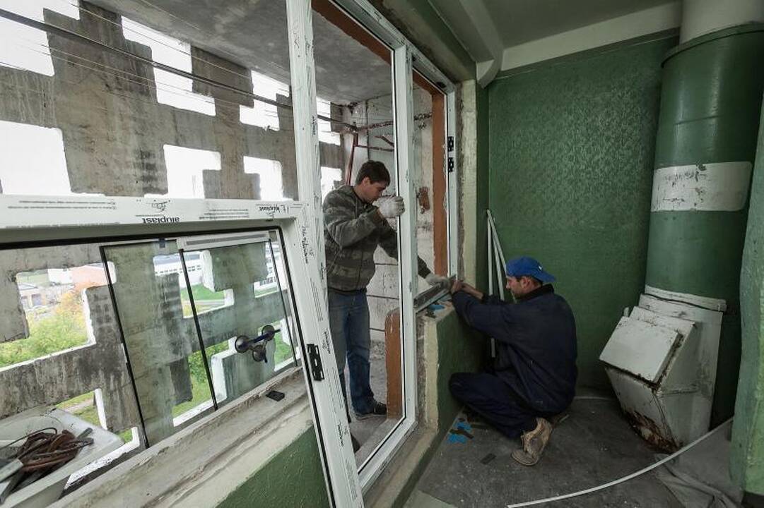 Iš V.Iljinych nukentėjusi studentė prašo 10 tūkst. litų (papildyta 15.05 val.)