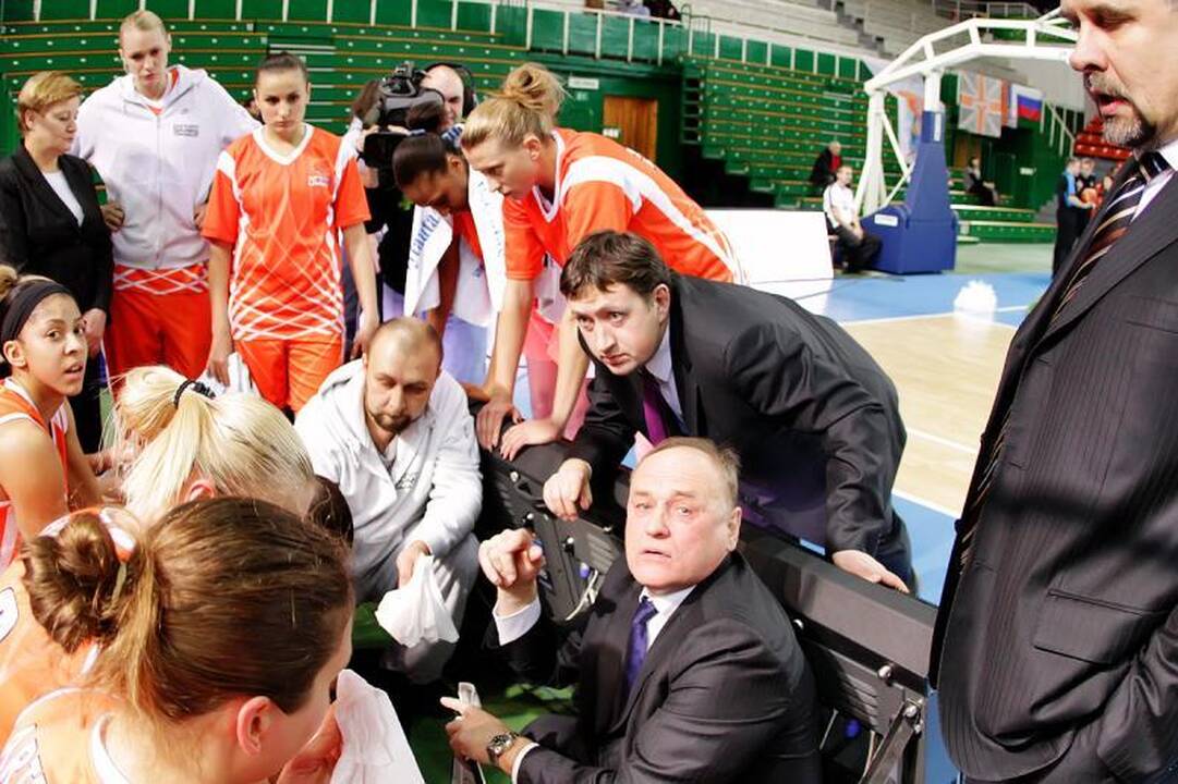 A.Paulausko treniruojama komanda tapo lydere Rusijoje