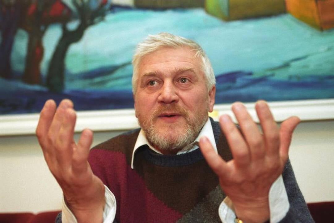 J.Vaitkus: teatrui gyvuoti reikia daugiau spektaklių, o lėšų nėra