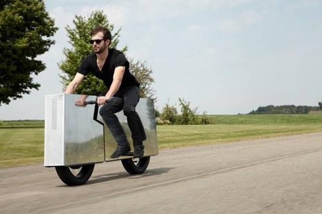 Motokubizmas: kad niekas negirdėtų ir beveik nematytų