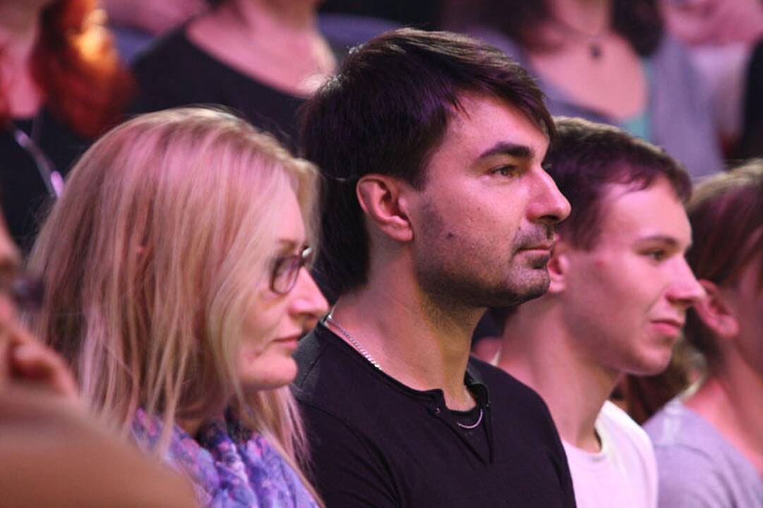 R.Bubelis: vyras, pakėlęs ranką prieš moterį, yra silpnas