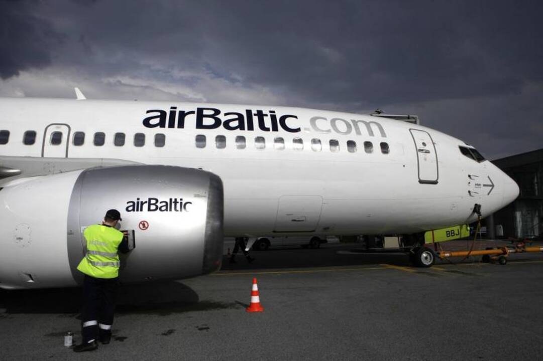 Dėl „Snoro“ Latvijai gali tekti prisiimti „airBaltic“ įsipareigojimus