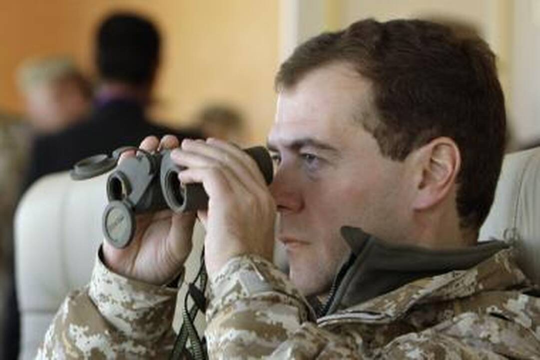 D. Medvedevas užsipuolė valdančiąją partiją 