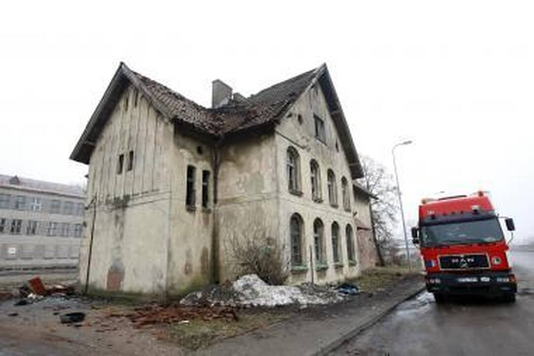 Apleistiems pastatams – tūkstančiai iš rezervo fondo