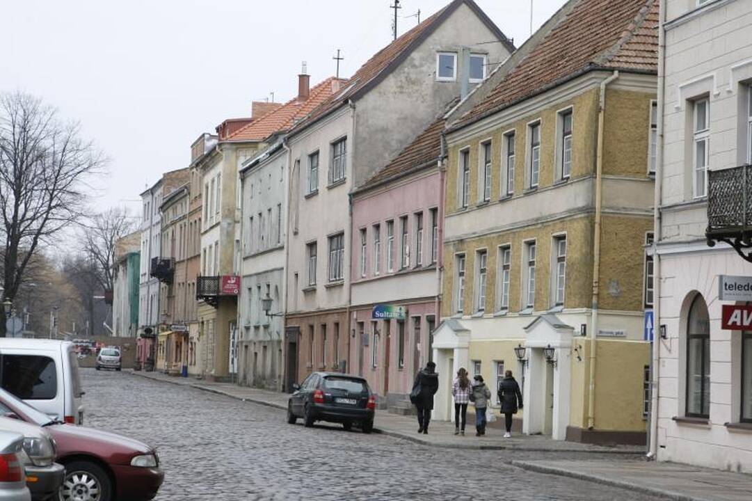 Žvejų gatvėje – eismas viena kryptimi ir draudimas stovėti