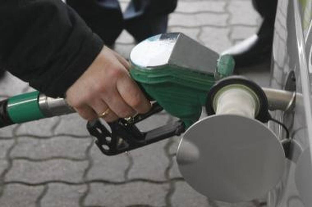 Lietuvoje benzinas - brangiausias