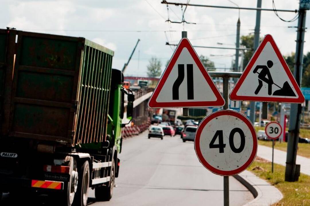 Ketinama atlikti papildomus darbus Jiesios tilto rekonstrukcijos metu