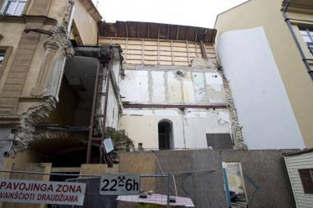 Šiaulių gatvės namo istorijoje taško dar nėra