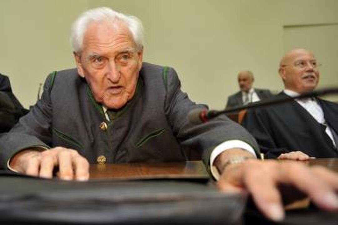 Buvęs nacių karininkas nuteistas kalėti iki gyvos galvos