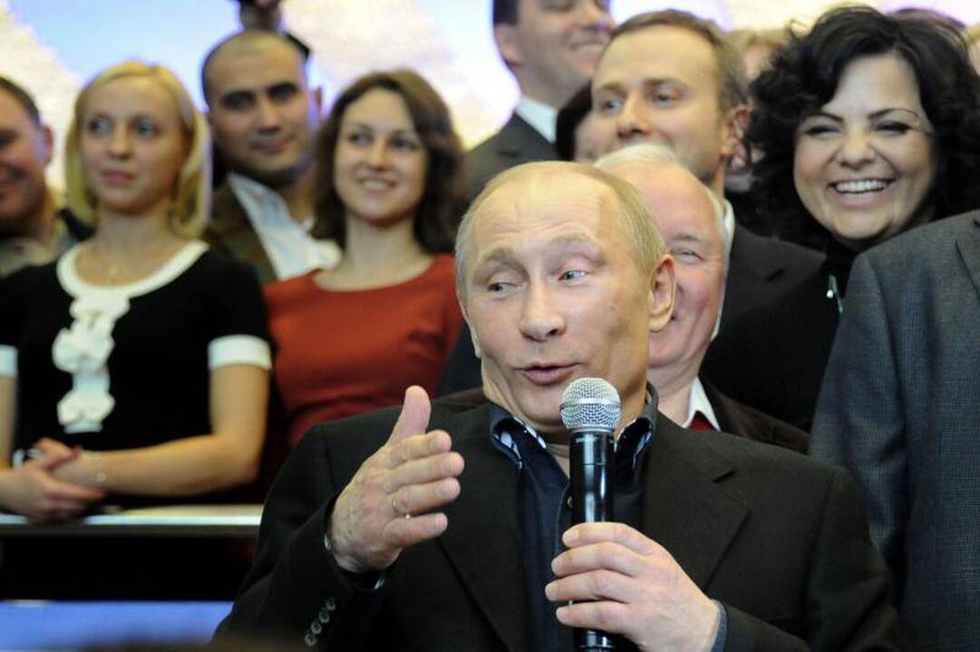 Rusijoje suskaičiavus 100 proc. balsų, V.Putinui teko 63,6 proc.