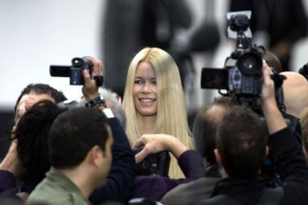 Claudia Schiffer populiari, kaip niekada