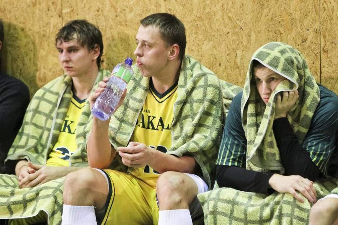 Absurdas: „Sakalų“ prezidentas atleido R.Petronį (aštrus komentaras)