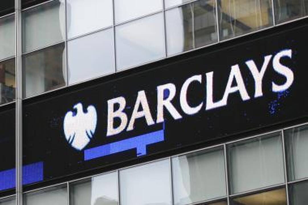 Lietuvos Vyriausybė ir „Barclays“ sukirto rankomis