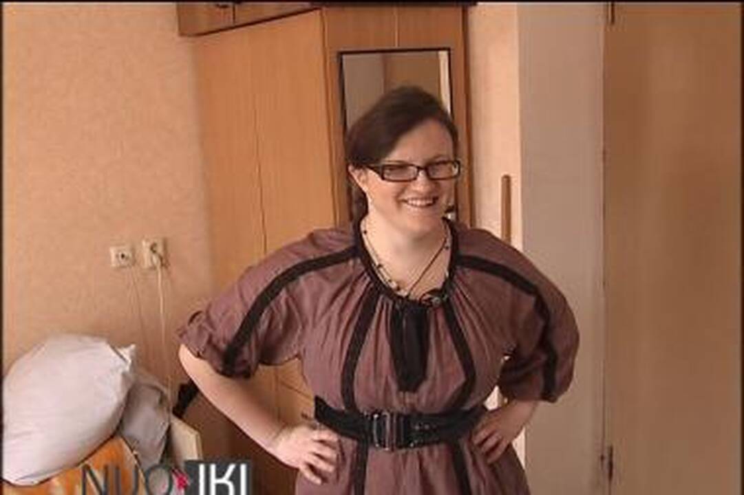 Garsioji Siamo dvynė svajoja apie vešlią šukuoseną