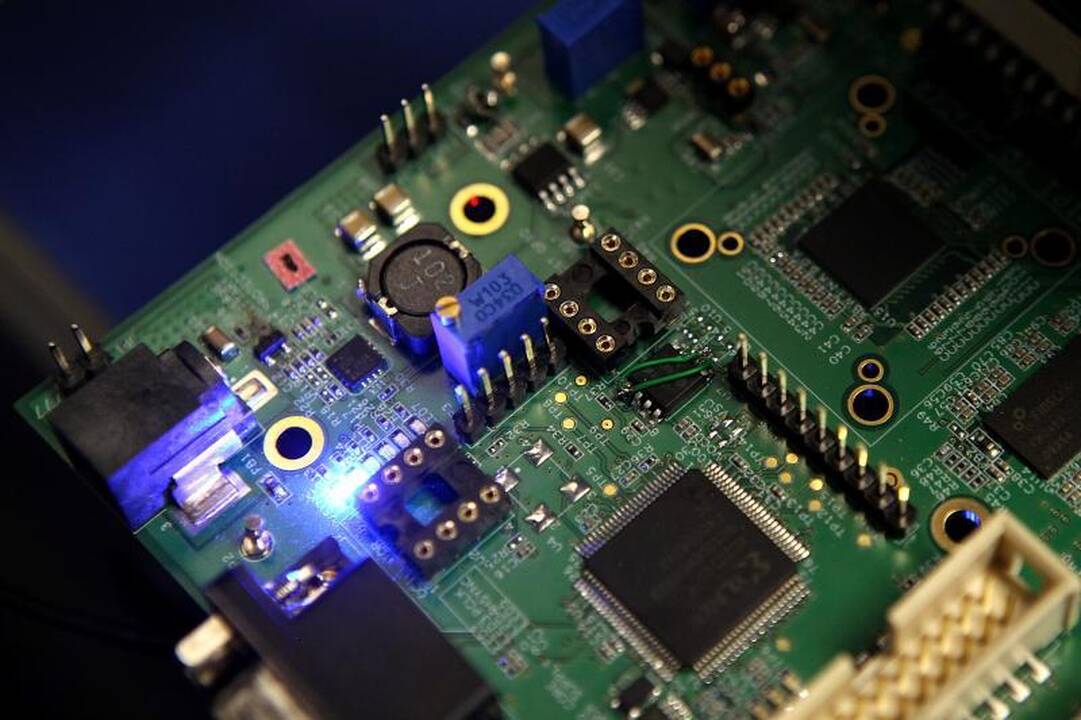 „Micron“ ketina pristatyti 20 kartų spartesnę operatyviąją atmintį