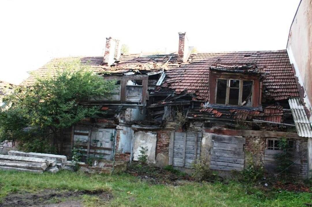 Už kultūros paveldo pavertimą griuvėsiais - 18 tūkst. litų