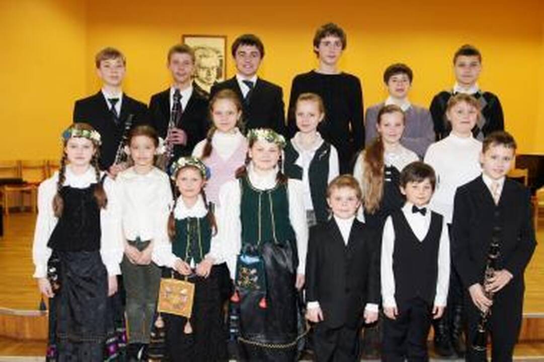 Mokykloje – muzikinių dovanų šventės