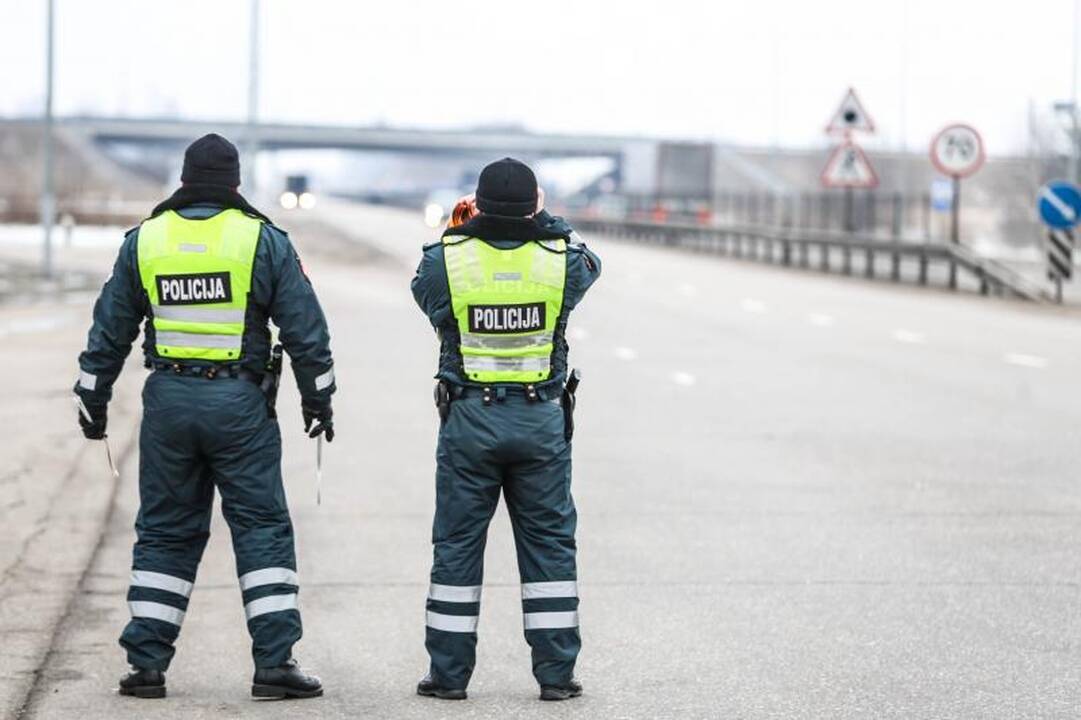 Policininko patarimai vairuotojams, kaip nepakliūti į patrulių akiratį