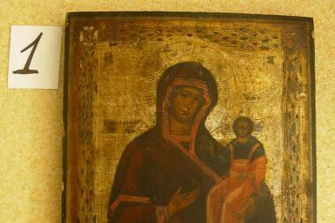 Vogtų ikonų parduoti nepavyko