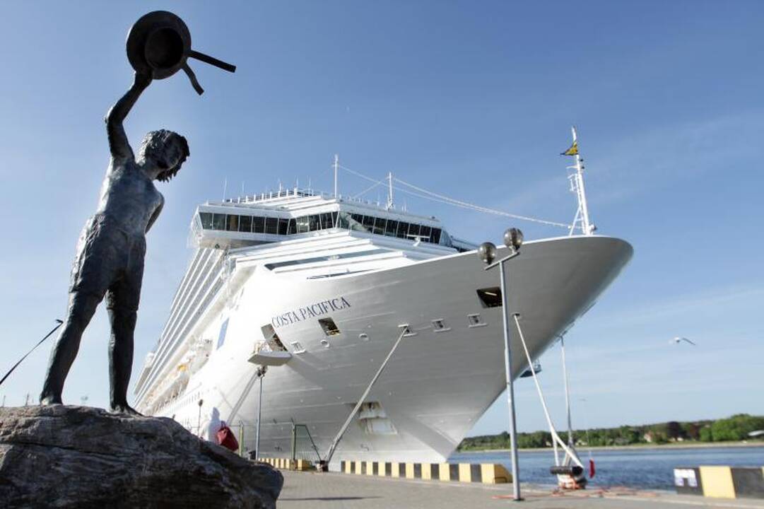 Klaipėdoje - milžiniškas kruizinis laivas "Costa Pacifica"