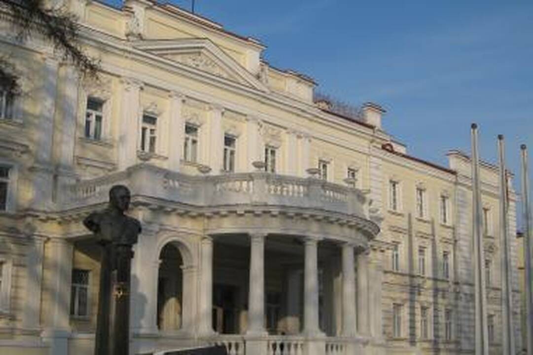 Krašto apsaugos ministerija reprezentacijai netaupė