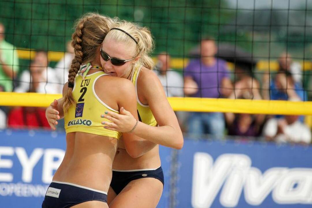 I.Dumbauskaitė ir M.Povilaitytė pateko į aštuntfinalį