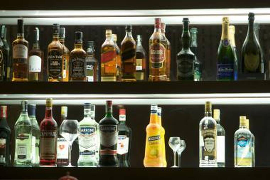 Pajamos iš alkoholio akcizų krito 37 proc.