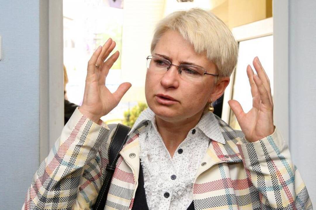 Kuo dar galima būtų apkaltinti nepriklausančius sistemai?