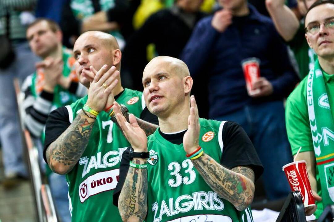 Prieš Eurolygos rungtynes Maciai sulaukė P. Motiejūno skambučio