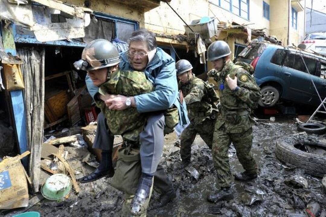 Oficialus žuvusiųjų per žemės drebėjimą Japonijoje skaičius viršijo 1,5 tūkst.