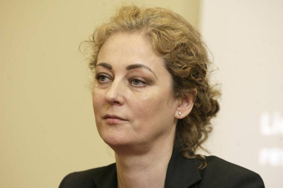 D. Kuklierienė areštinėje matė žiurkes ir numetė 7 kilogramus