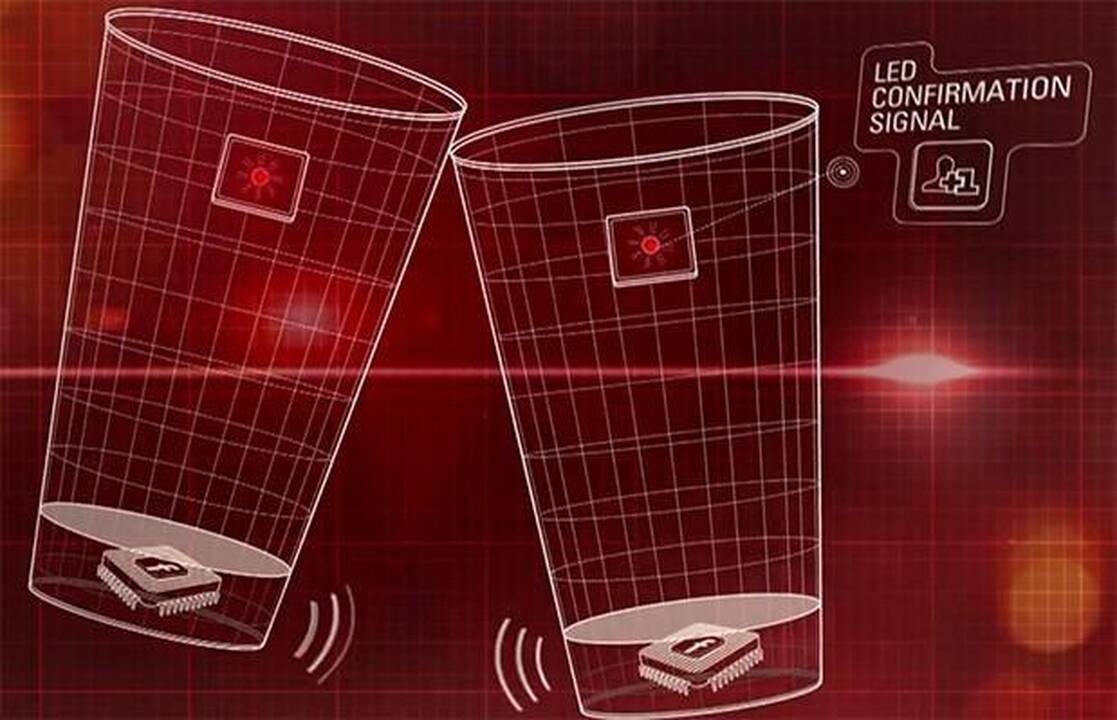 Atsargiai: į „Facebook“ draugus – vos po pirmojo tosto