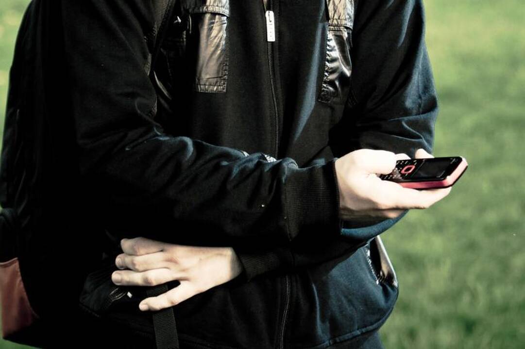 Afganistane mirties galima sulaukti ir už netinkamą telefono melodiją