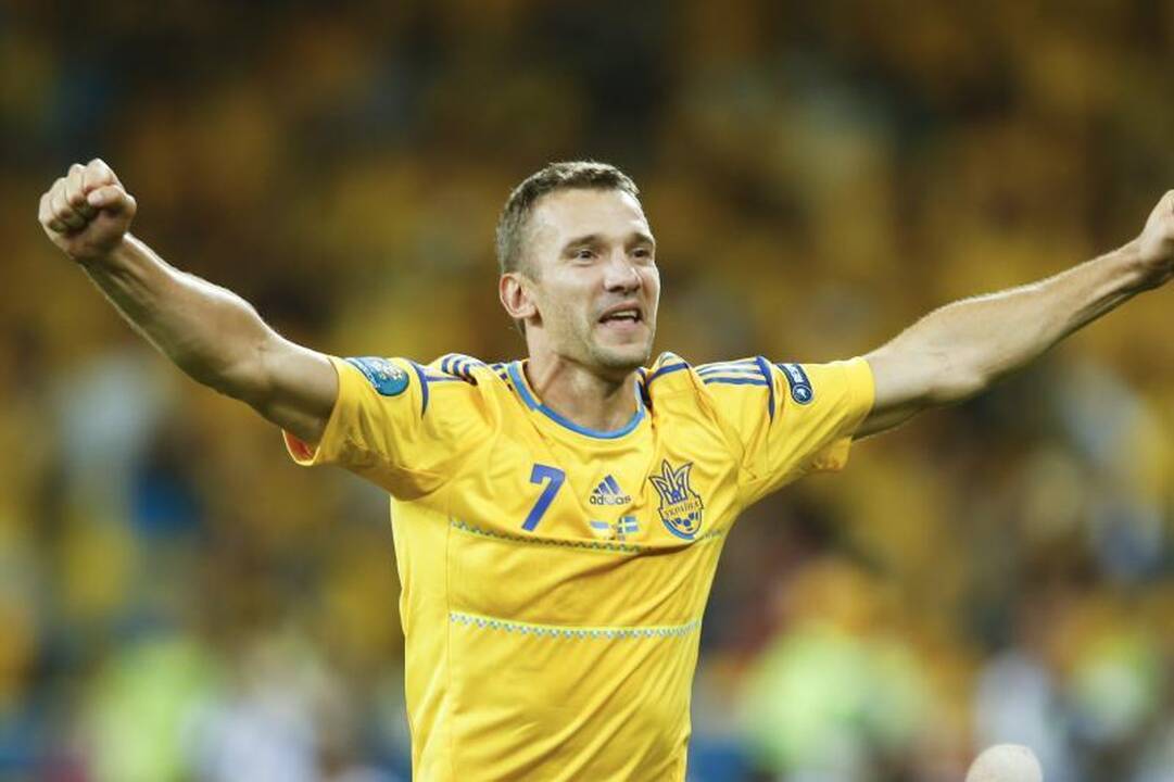 Ukraina „Euro 2012“ D grupėje išsiveržė į priekį